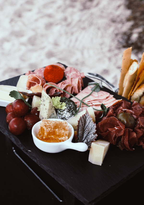 3 Tips to Make a Valentine’s Day Charcuterie Board