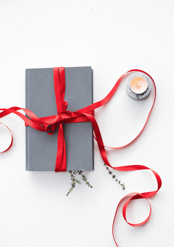 Best Books to Gift – 25 Books to Gift